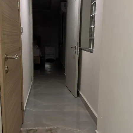 Apart-hotel Burcin